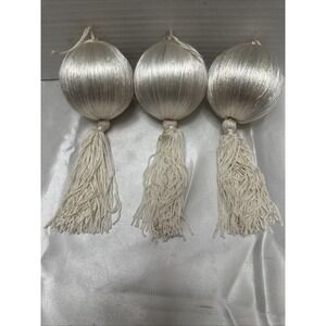 Pier One Imports Ornament Set Of 3 Tassel Flawed
